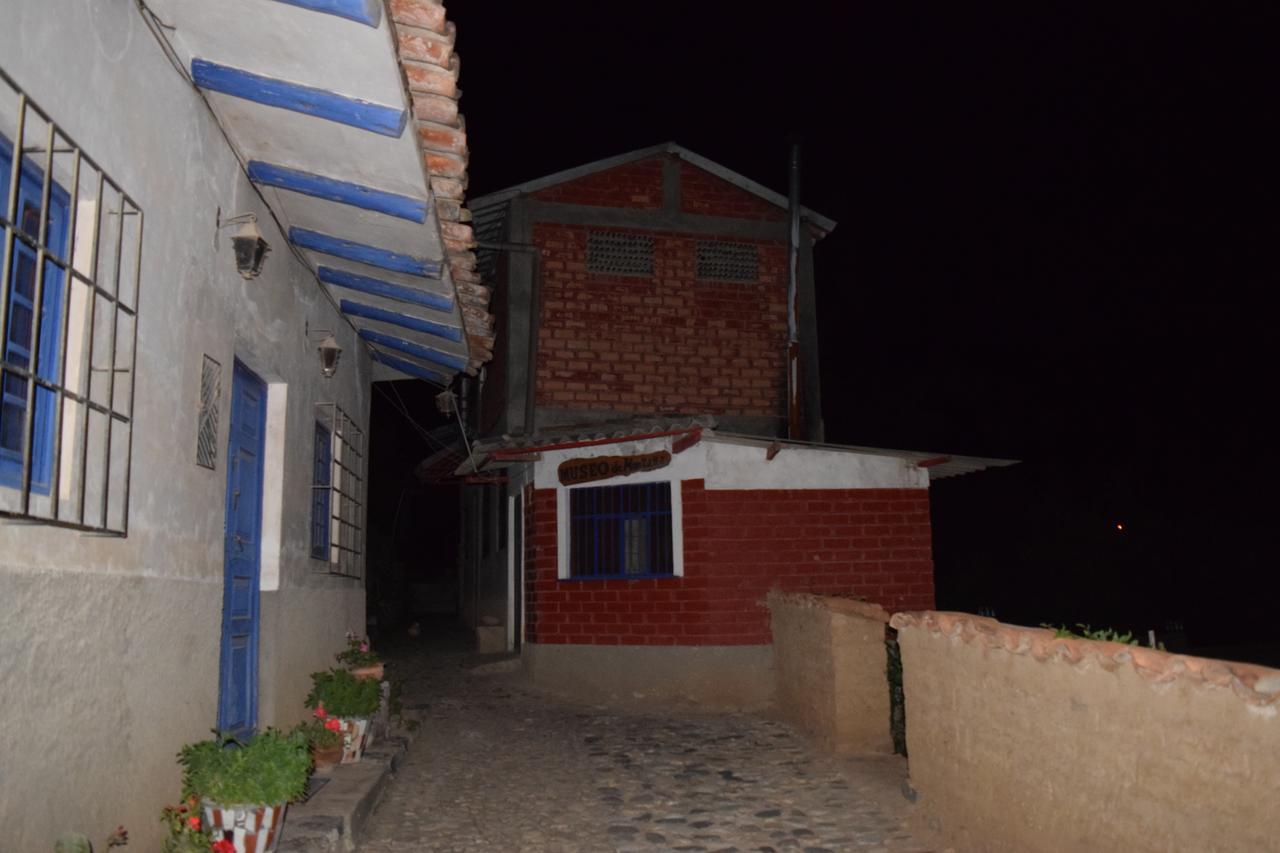 La Casita De Mi Abuela Hostel Mancos Luaran gambar